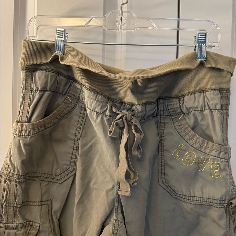 GAP Vintage Embroidered Olive Green Cargo Pants - Picture 2 of 13
